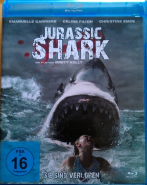 Das BluRay-Cover von "Jurassic Shark"